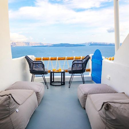 Luxus Vip Suites Oia  Bagian luar foto