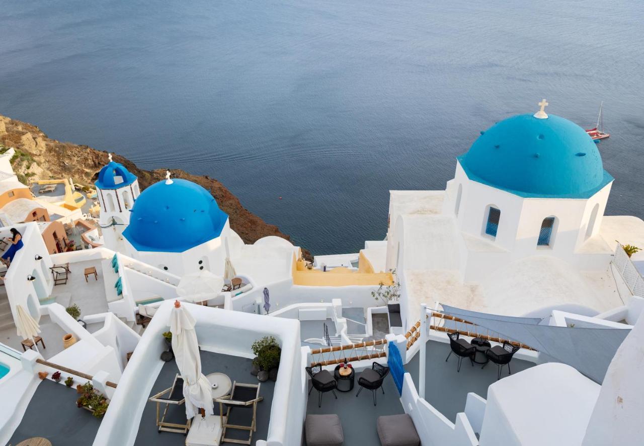 Luxus Vip Suites Oia  Bagian luar foto
