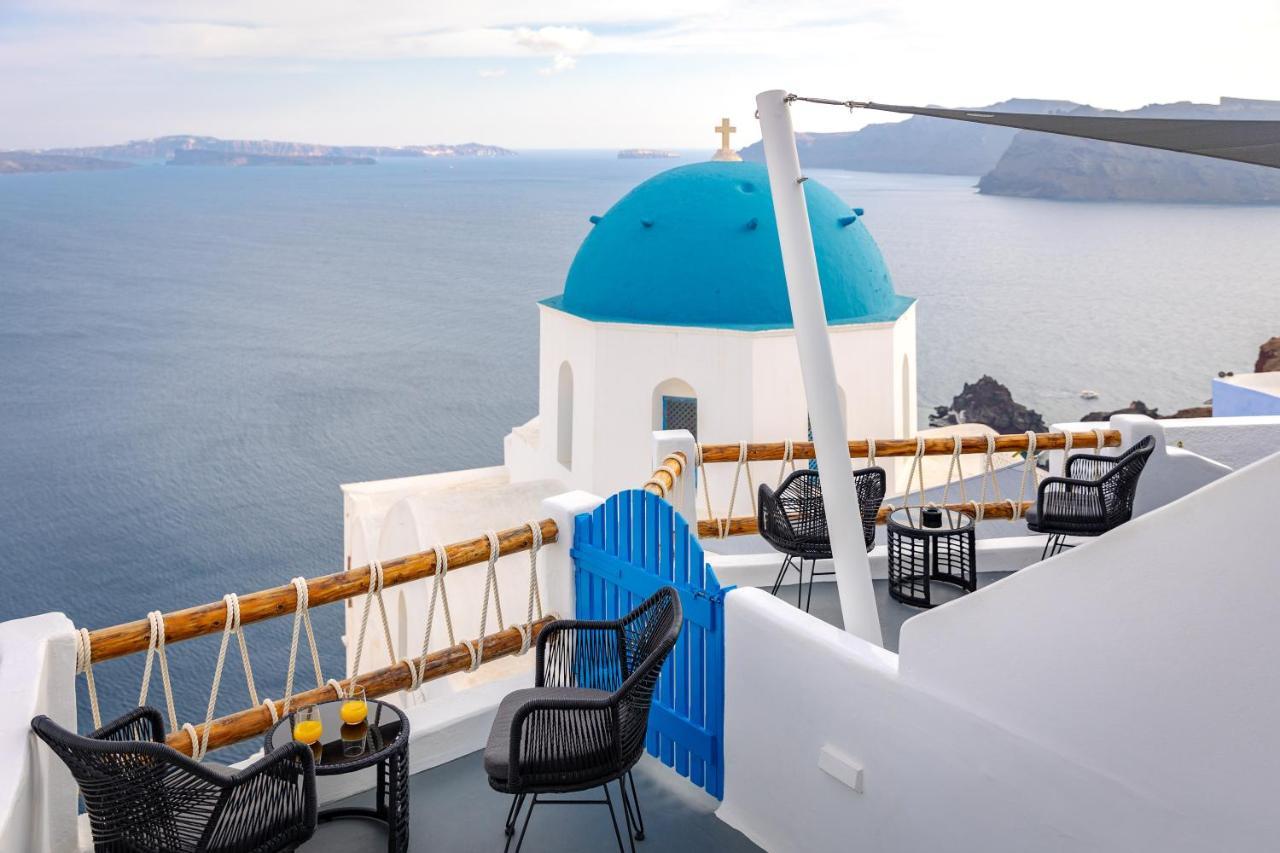 Luxus Vip Suites Oia  Bagian luar foto