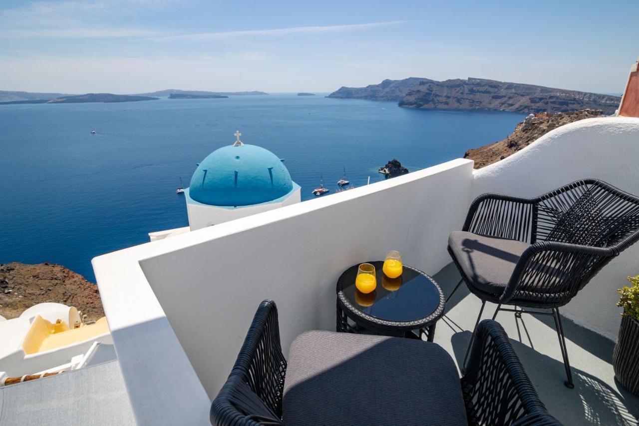 Luxus Vip Suites Oia  Bagian luar foto