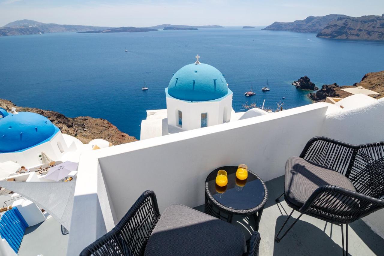 Luxus Vip Suites Oia  Bagian luar foto