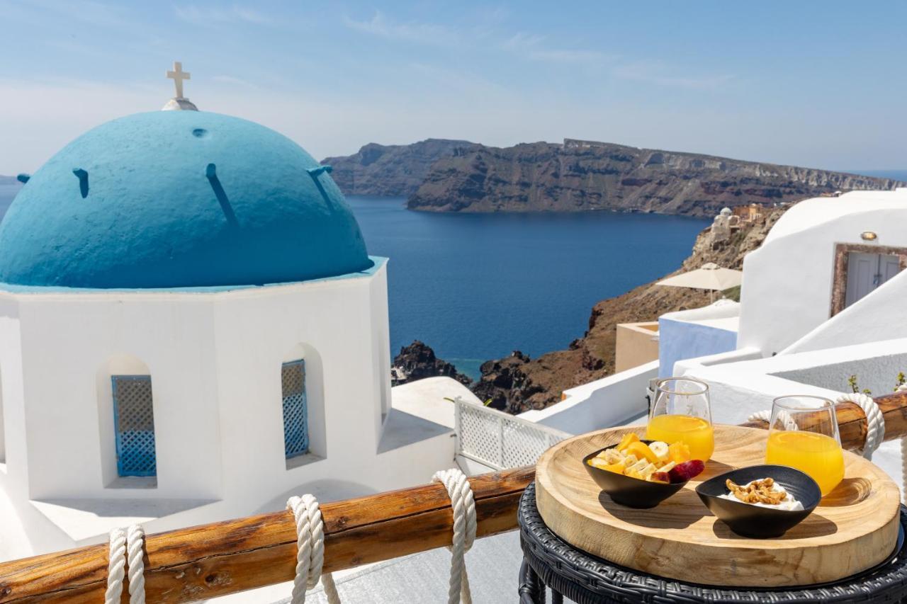 Luxus Vip Suites Oia  Bagian luar foto