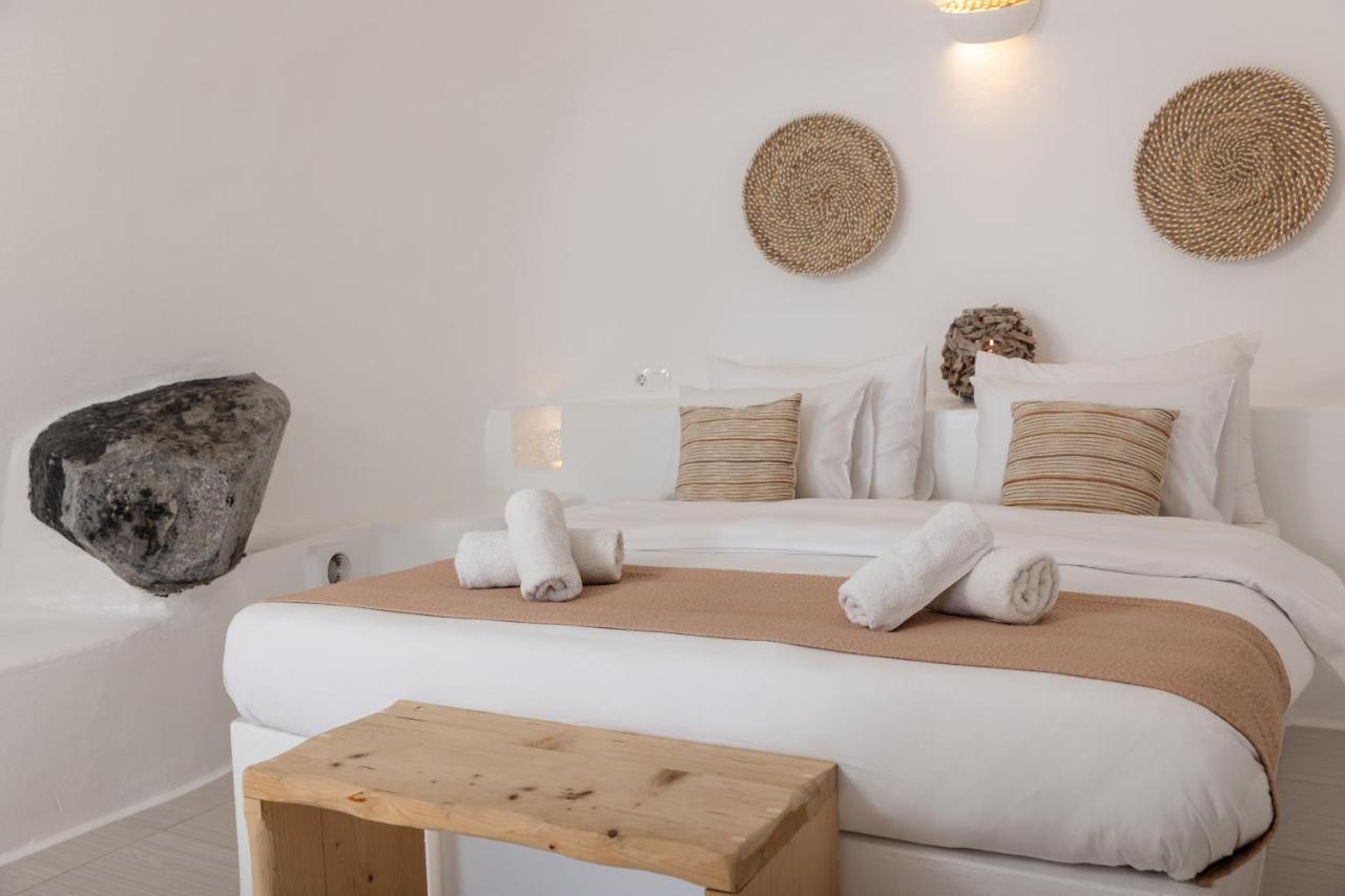 Luxus Vip Suites Oia  Bagian luar foto