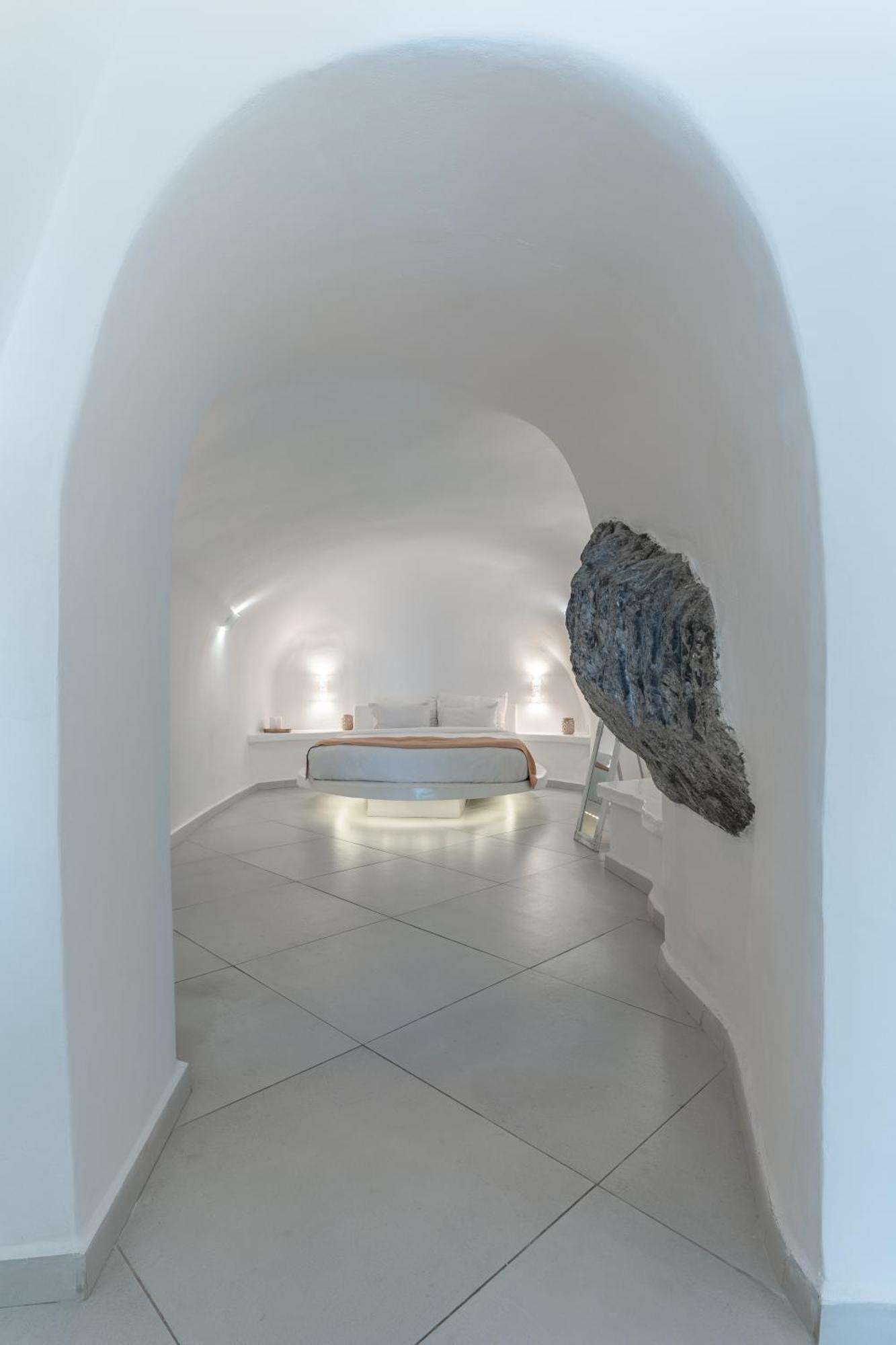 Luxus Vip Suites Oia  Bagian luar foto